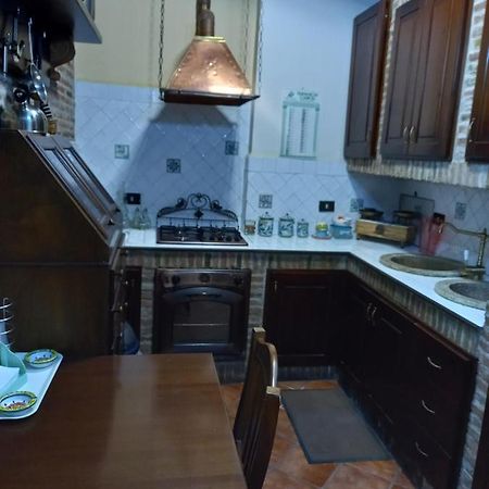 Josephine'S Cottage Misterbianco Luaran gambar