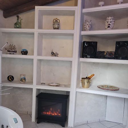 Josephine'S Cottage Misterbianco Luaran gambar