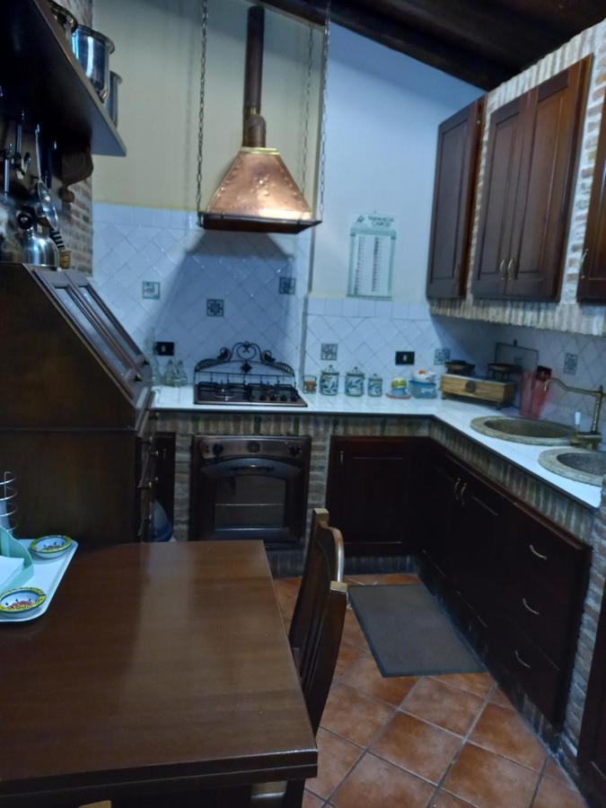 Josephine'S Cottage Misterbianco Luaran gambar